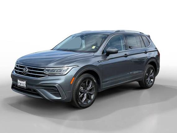 VOLKSWAGEN TIGUAN 4MOTION 2022 3VV2B7AX7NM150264 image